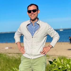 Meet your Posher, Max